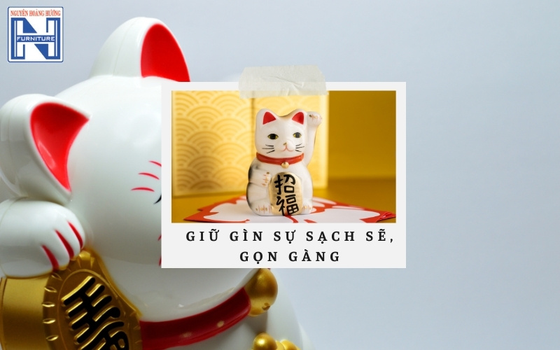 Cách để mèo thần tài trên bàn làm việc