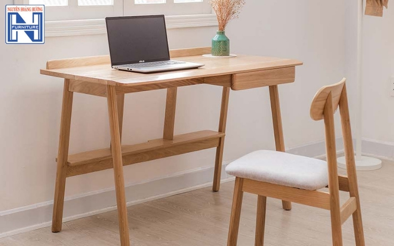 Mẫu bàn học đẹp bằng gỗ tự nhiên