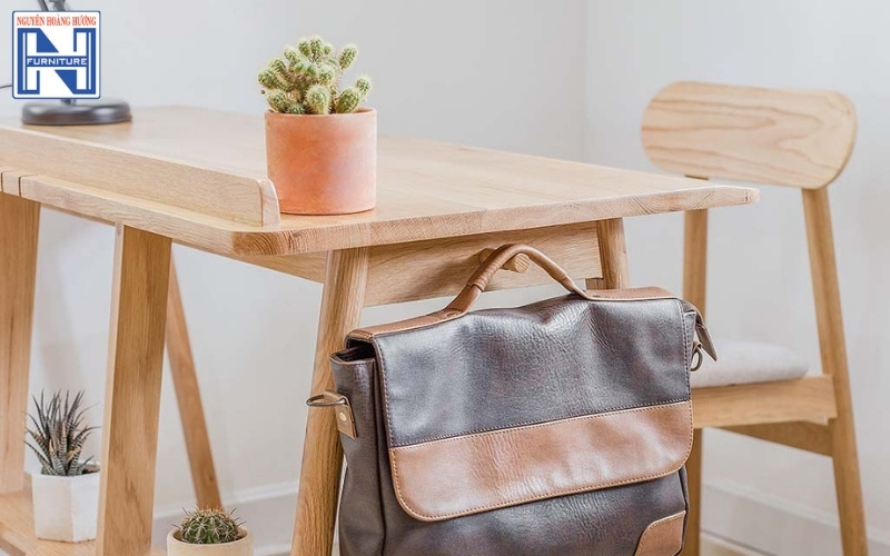 Mẫu bàn học đẹp bằng gỗ tự nhiên