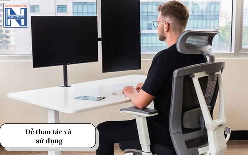 Bàn làm việc điều chỉnh độ cao